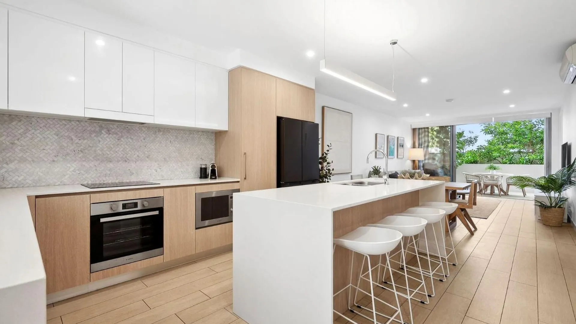 Unit 307 'Drift' Apartment Coolum Beach